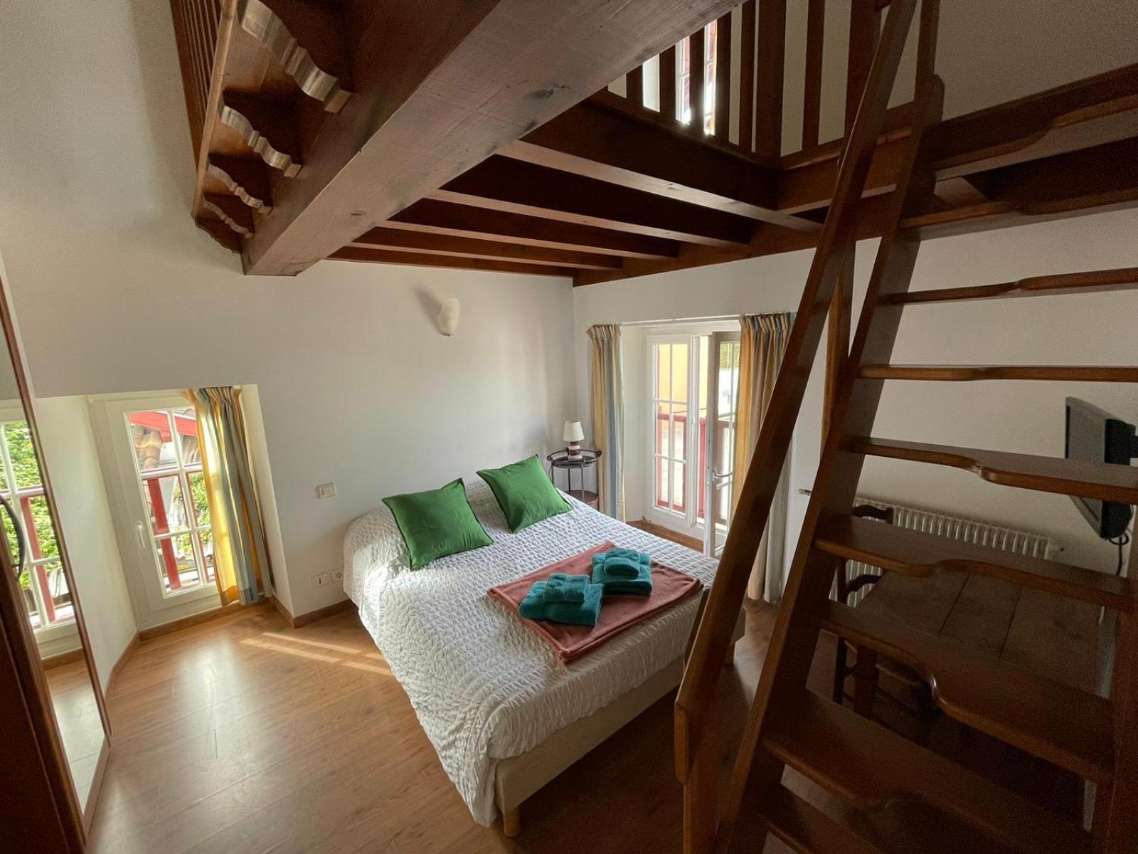 Auberge Tante Ursule Cambo-les-Bains Exteriér fotografie